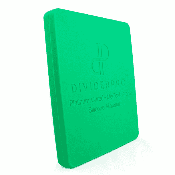 Slabtainer Silicone Wax Container 8 X 9" |  Divider Pro | Green Color