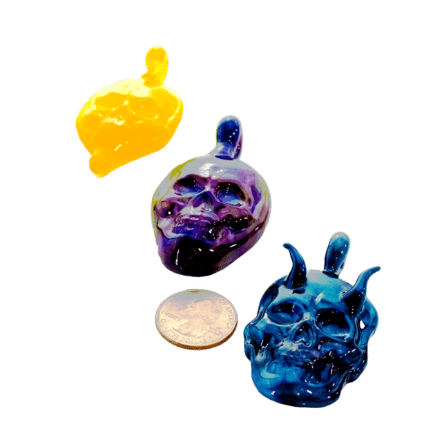 Small Skull Glass Pendant by Artist Pipes