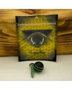 screw and ball set by honeybee